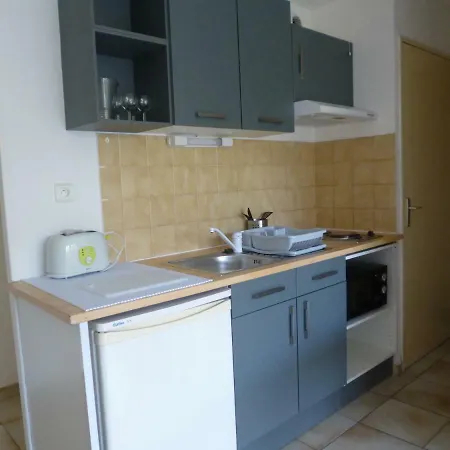 Hyper Centre A Apartman *
